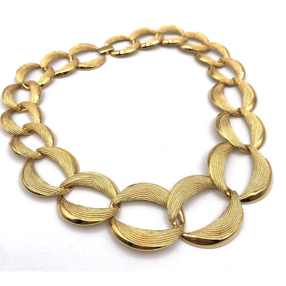 Napier Jewelry - Vintage NAPIER Necklace Gold Tone Chunky Textured Link Statement Necklace 19"